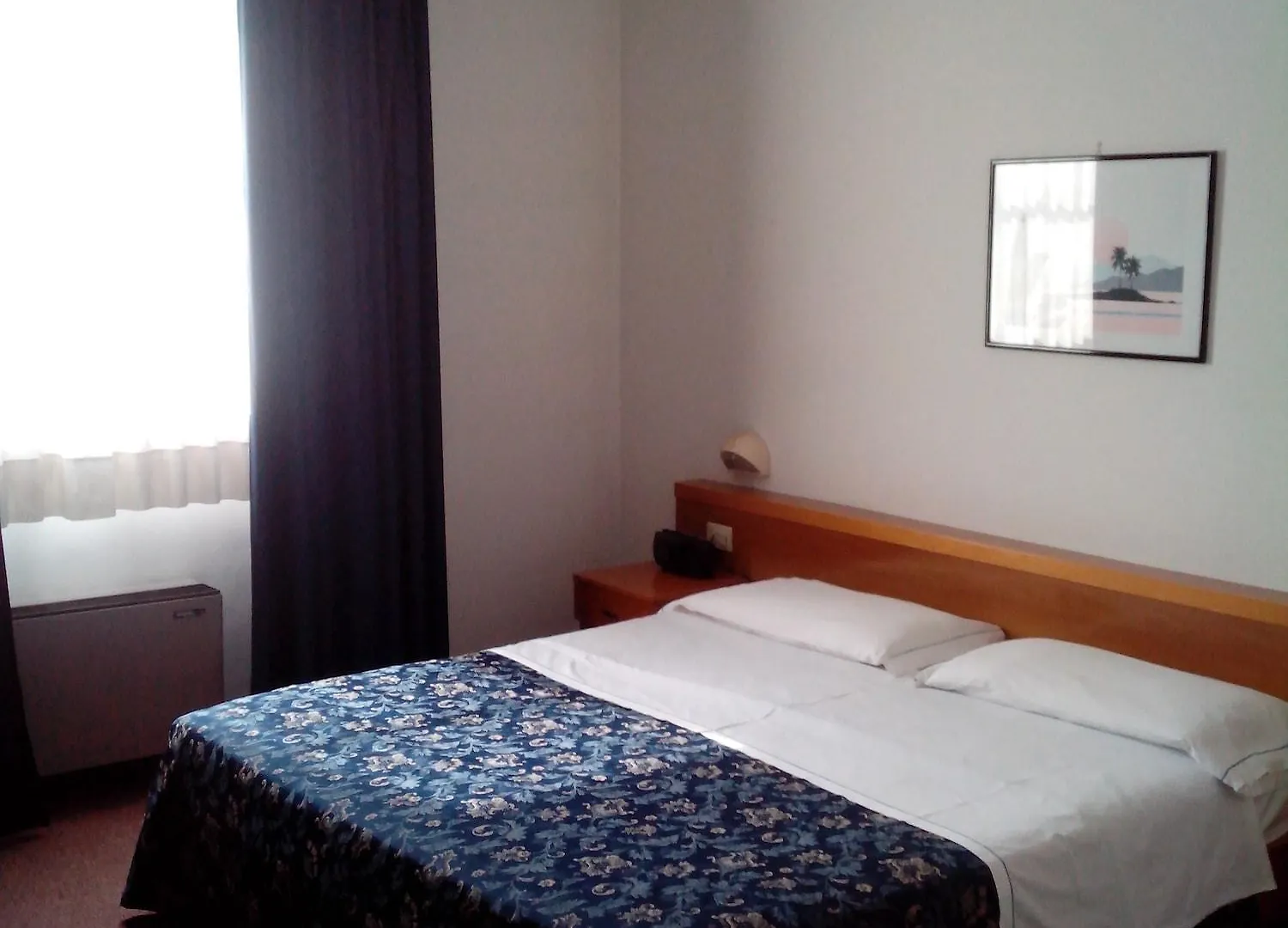 Hotel Niki Tribiano